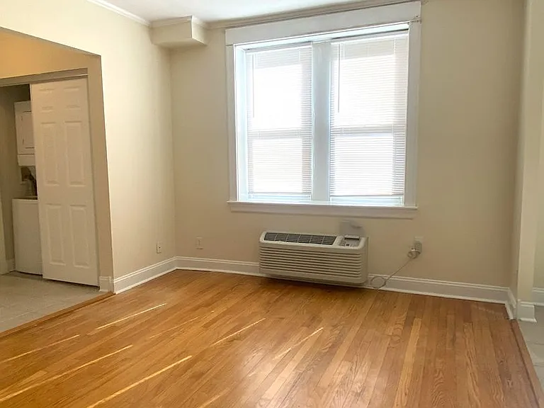 Cloverly Park Apartments - Renovated Apartments in East Falls — Photo 11