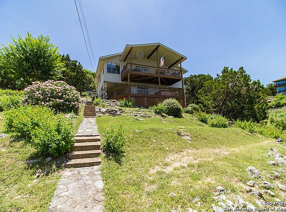 3rd image of 526, 538 CINDY DR
