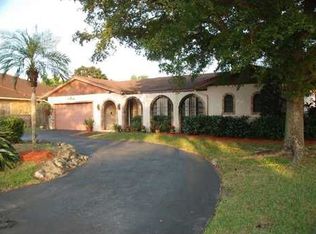 500 Torchwood Ave, Plantation, FL 33324
