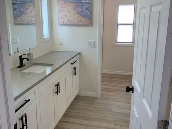 5th image of 11 Nagua Ct