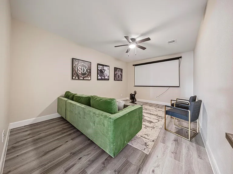 2015 Olivos St — Photo 21