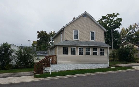 5th image of 304 W Hutchins St