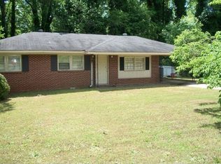 2275 Cherokee Rd, Winterville, GA 30683