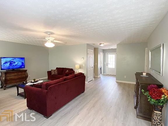 5th image of 2974 Heritage Glen Dr #5