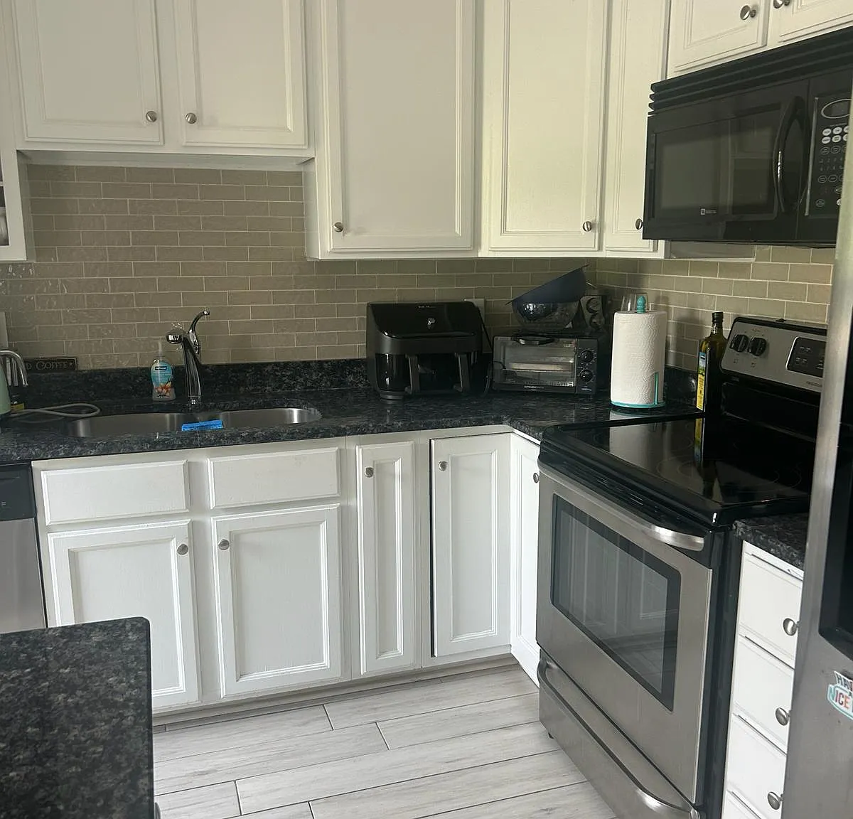 4 bed, 3.5 bath, 1710 sqft, $2,750 — Photo 3
