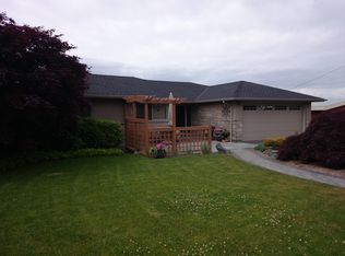 9035 22nd Ave NW, Seattle, WA 98117