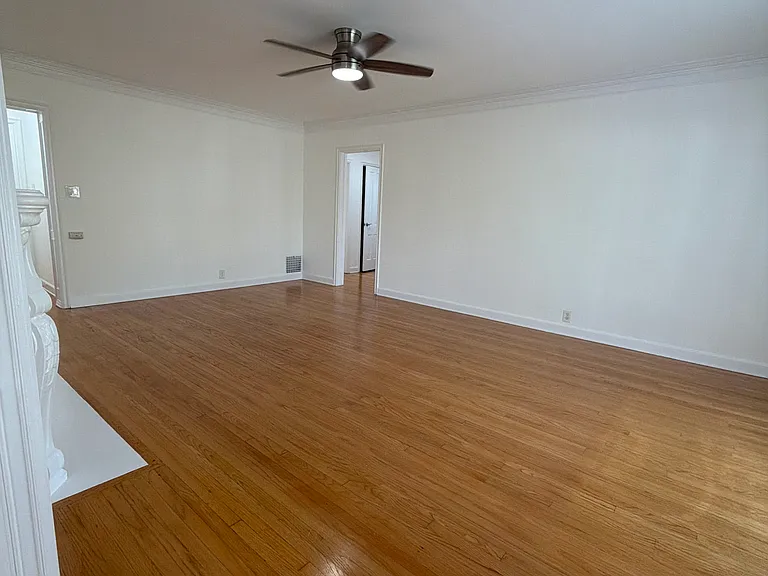 630 S Detroit St #1/2 — Photo 9