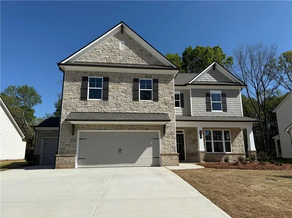 896 Winding Rose Dr, Hoschton, GA 30548