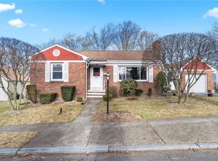 105 Funston Ave, Providence, RI 02908