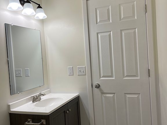 4th image of 10545 45th Ave N #1