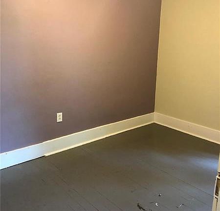 5th image of 6970 Verona St