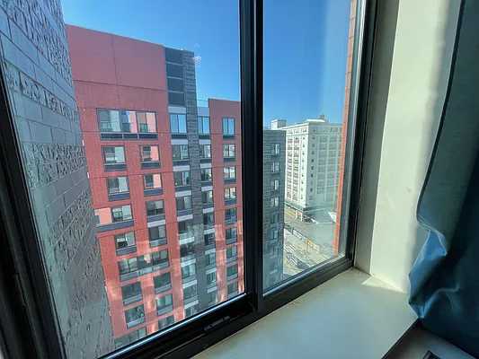 Rented by Voro, LLC | media 17