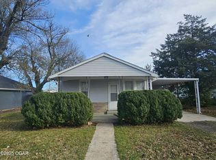 2219 S Tyler Ave, Joplin, MO 64804