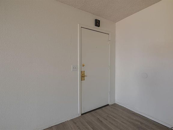 5th image of 2620 N Ann Arbor Ave APT 112