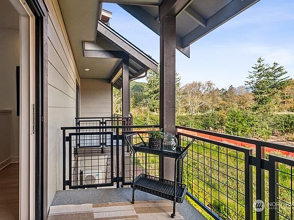 4th image of 1148 Oxbow Way SE #1403