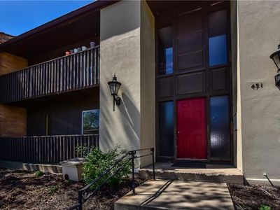 431 W 104th St APT A, Kansas City, MO, 64114