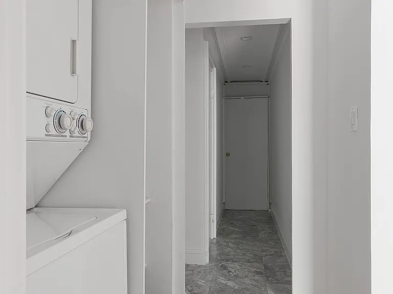 163 Bergen St #1 — Photo 3