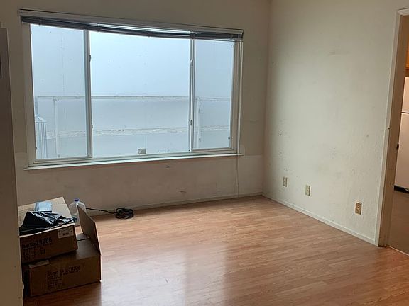 4th image of 455 7th Ave #2