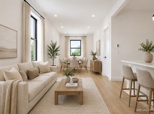 390 Court St #3R, Brooklyn, NY 11231