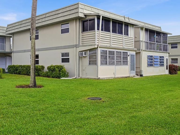 387 Flanders Way #I — Photo 22