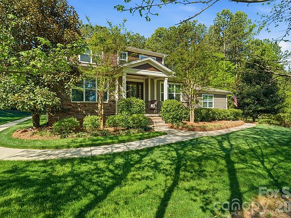 3rd image of 3097 Sherman Dr