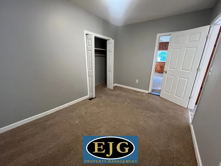 11 Ashuelot Main St #5 — Photo 20