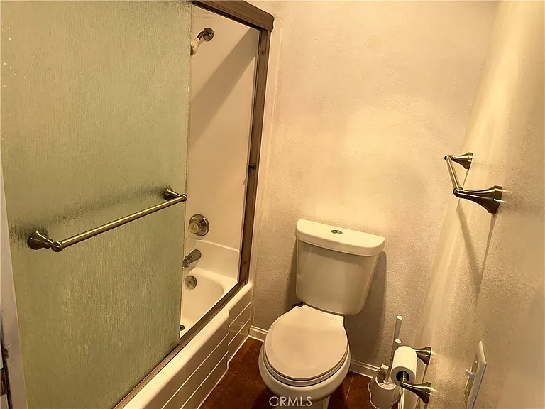 7101 Farralone Ave #142 — Photo 15