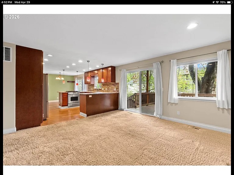 SW 63rd Ave — Photo 15