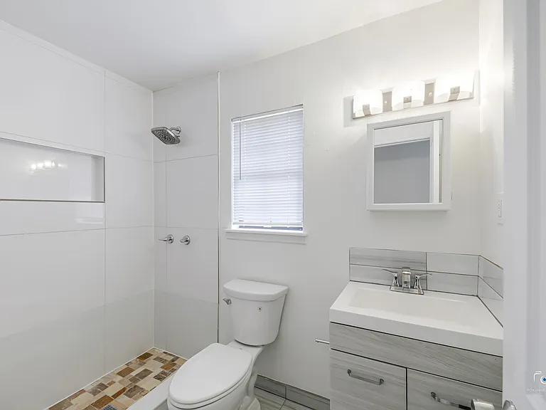 7301 Turner Ter — Photo 15