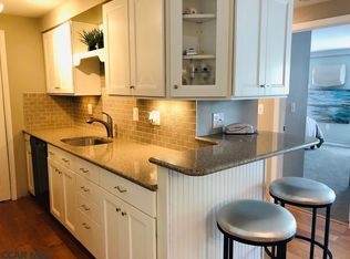 200 Highland Ave APT 305, State College, PA 16801