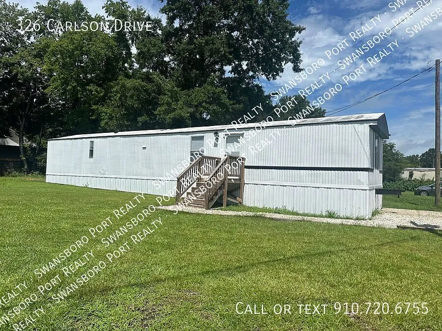 326 Carlson Dr
