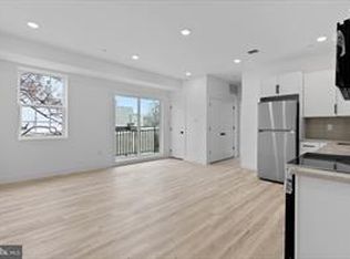 809 Diamond St #203, Philadelphia, PA 19122