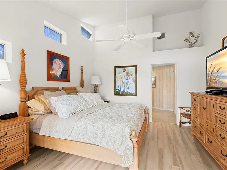 6758 Fairview Ter — Photo 19