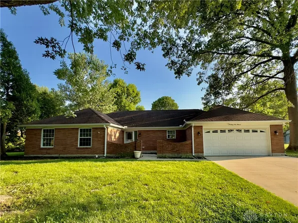 3111 Maginn Dr, Dayton, OH 45434