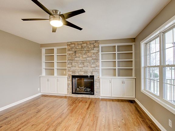 4th image of 3666 Gracelawn Dr