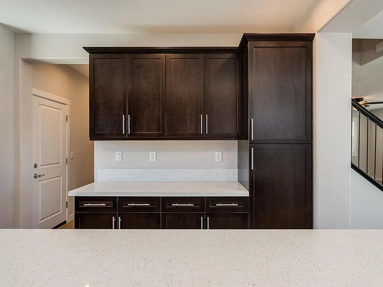 4821 Holden Dr — Photo 20