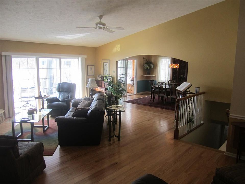 1st image of 5332 S Fairfax Ct