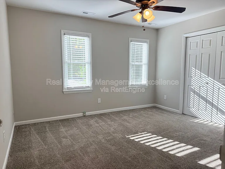 2922 Glenridge Dr #A — Photo 11