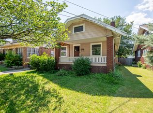 1421 N Douglas St, Peoria, IL 61606