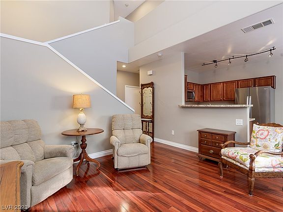 3rd image of 10538 Gold Shadow Ave #0