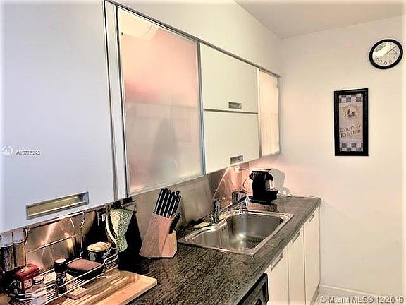 4th image of 20355 NE 34th Ct APT 2022