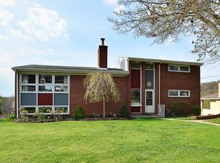 123 Wetzel Rd, Glenshaw, PA 15116