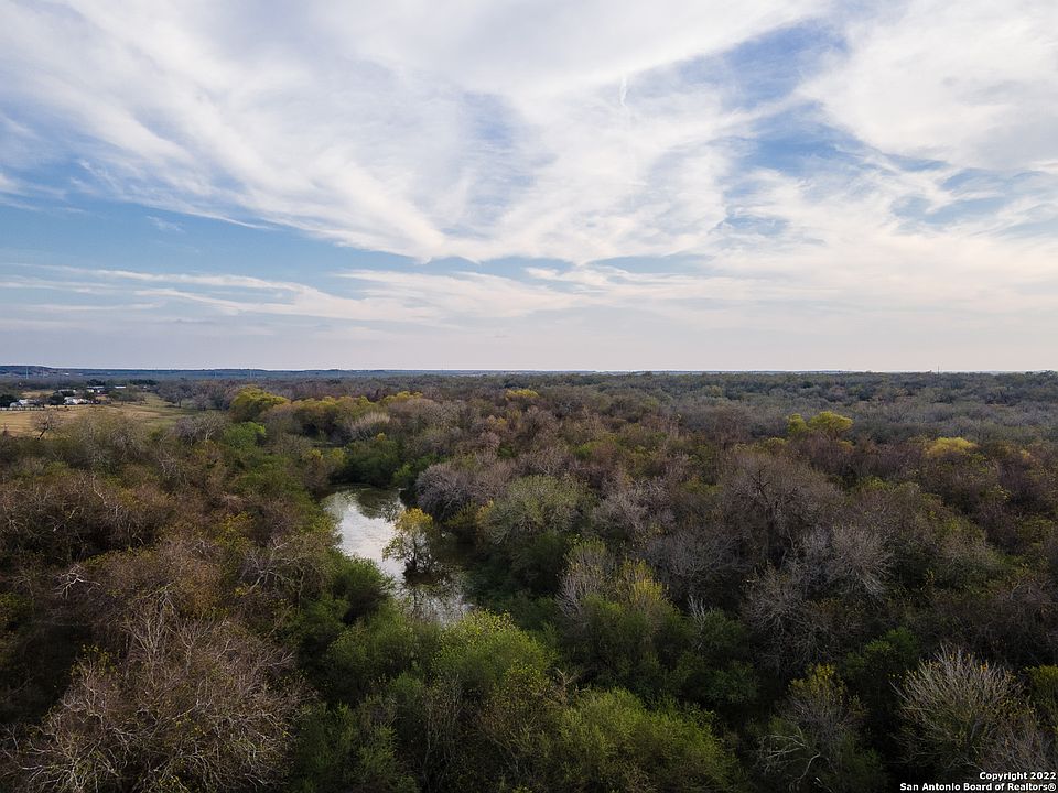 1st image of 1305 US 281 S