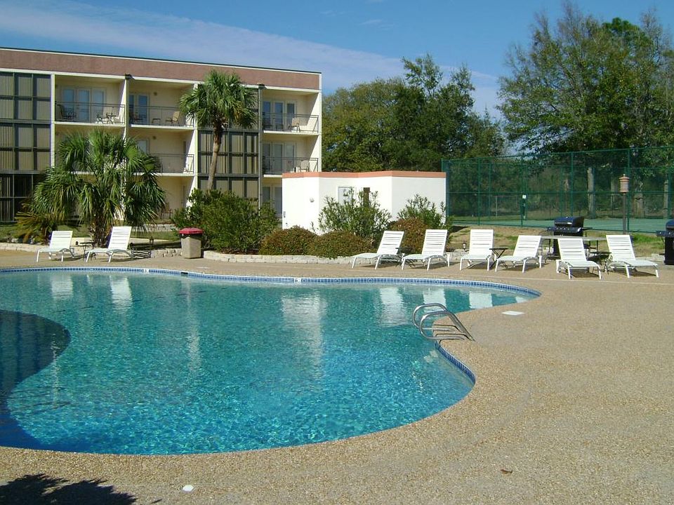 Gorgeous pool!