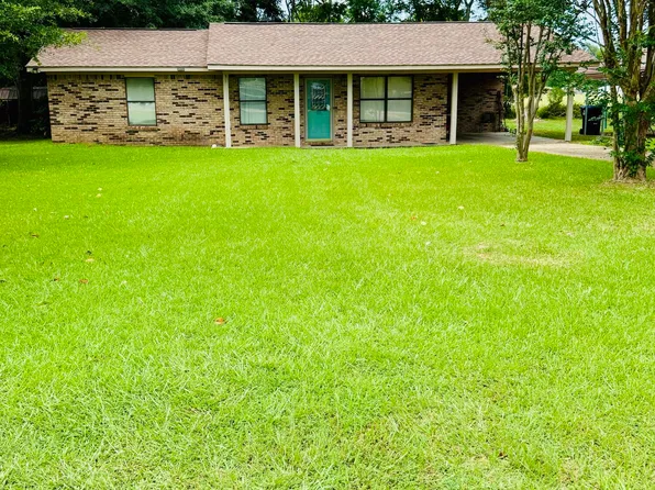 281 E McPherson Dr, Monticello, MS 39654