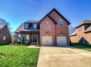 6017 Trotwood Ln, Spring Hill, TN 37174