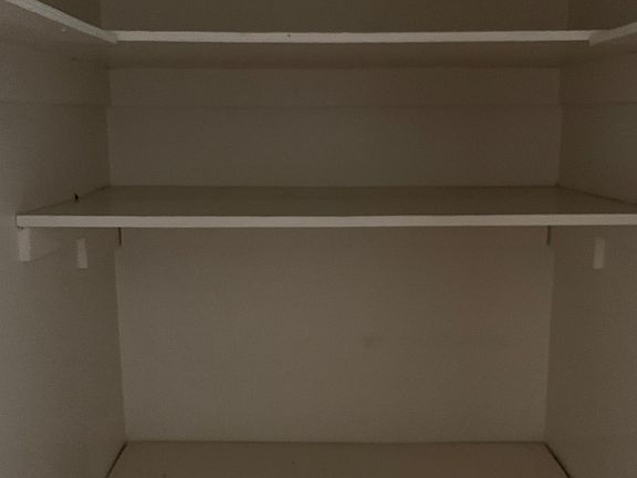 5th image of 1466 S Shenandoah St APT 6