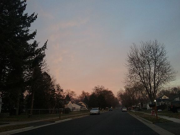 5th image of 910 Kingsley Dr