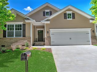 41 Dreambird Dr, Leicester, NC 28748