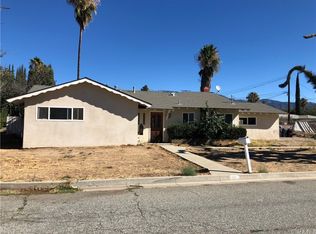 135 E Gilman St, Banning, CA 92220